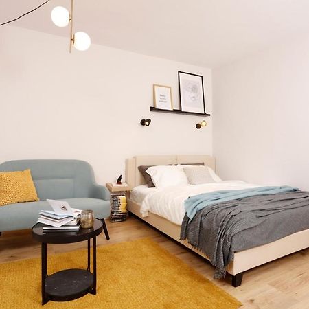 בוקרשט Bright & Relaxing Stay Studio מראה חיצוני תמונה